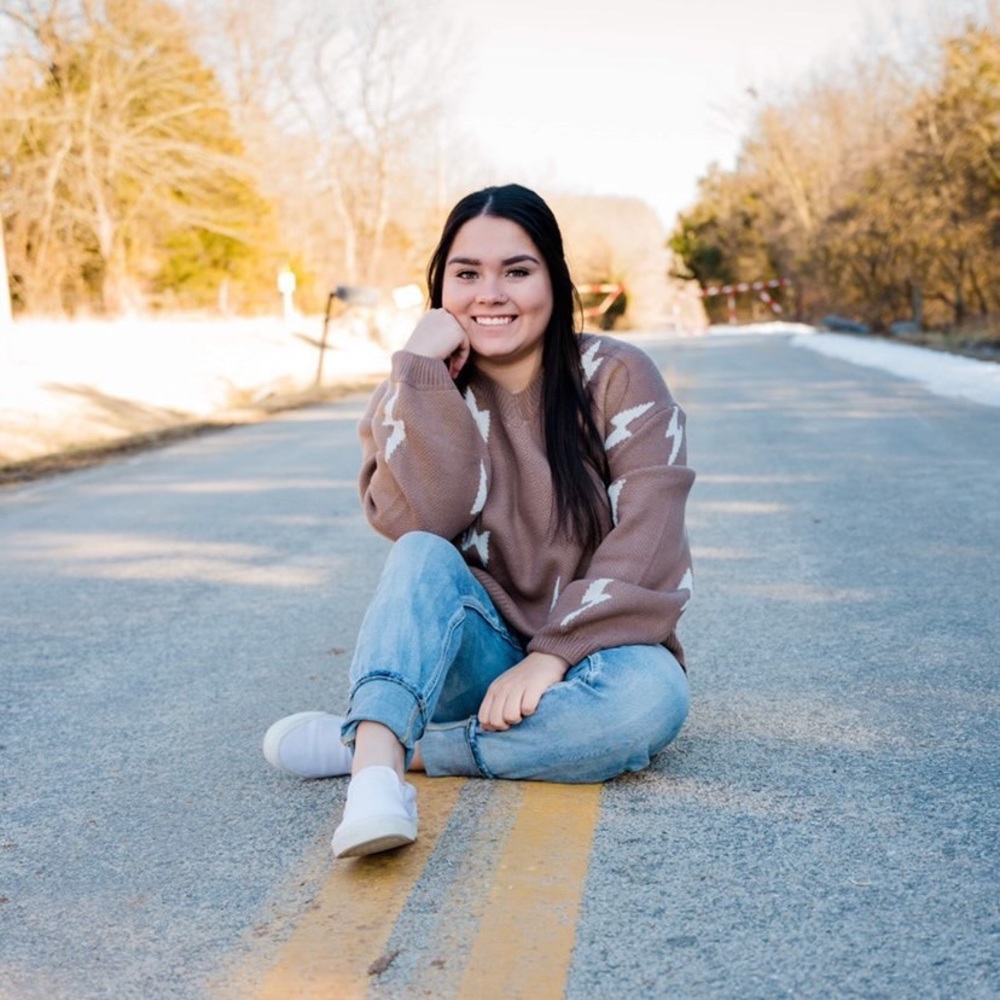 Meet your Posher, Hailey